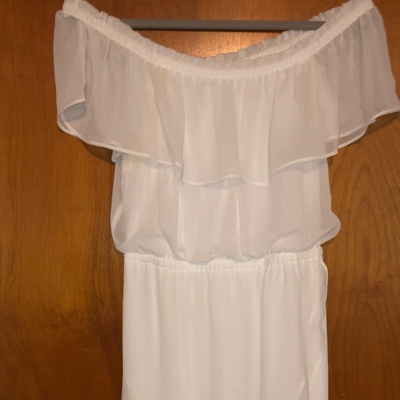 White Asymmetrical Express Sun Dress - Picture 2 of 6